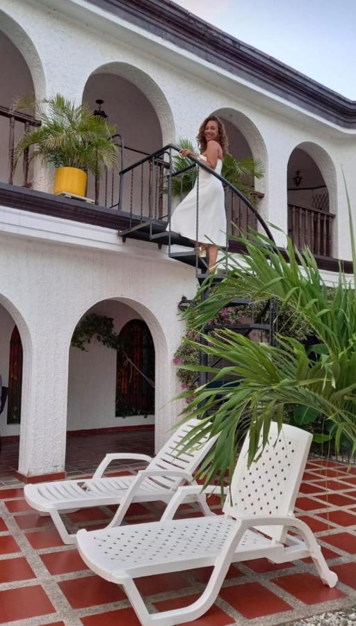 The Chill In Mansion Hostel Santa Marta Экстерьер фото