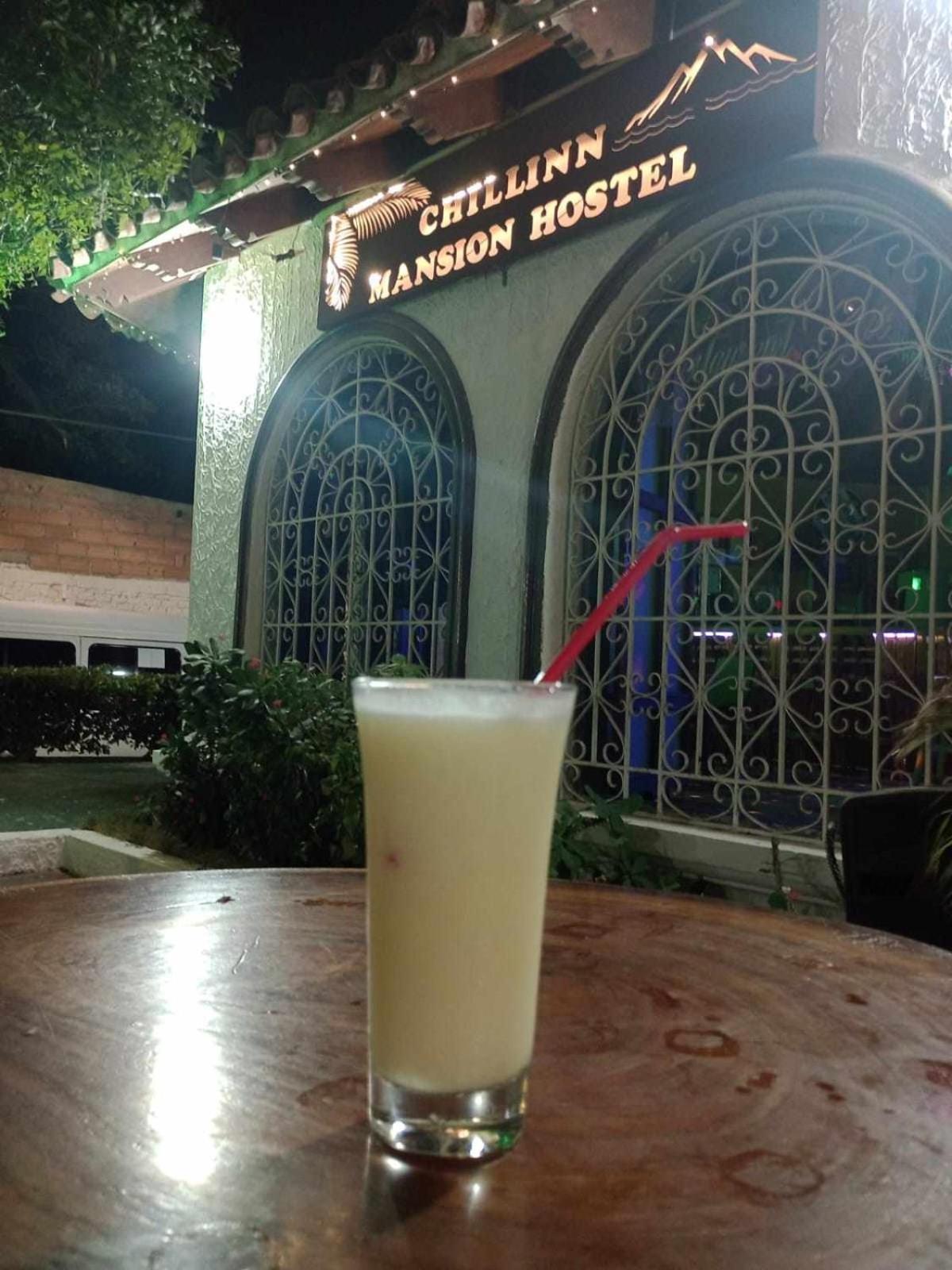 The Chill In Mansion Hostel Santa Marta Экстерьер фото