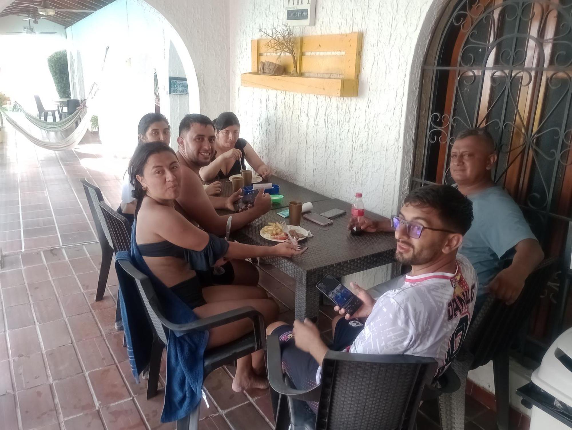 The Chill In Mansion Hostel Santa Marta Экстерьер фото