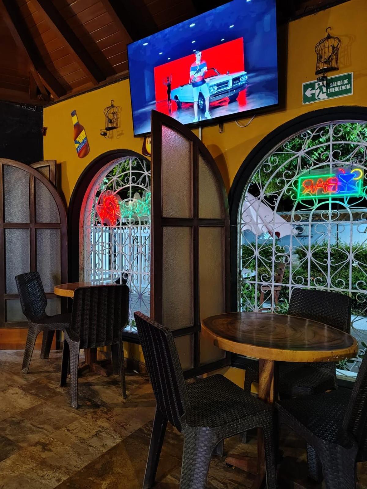 The Chill In Mansion Hostel Santa Marta Экстерьер фото